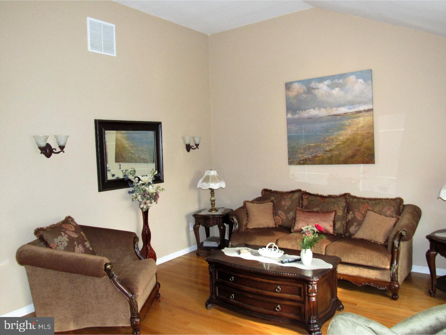 547 Meadow Road Chalfont, PA 18914 - Photo 2 of 25 Gallery Image 2
