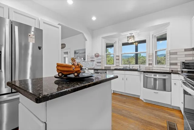 $452,000 | 152 Highland Drive, Dunlap, TN 37327