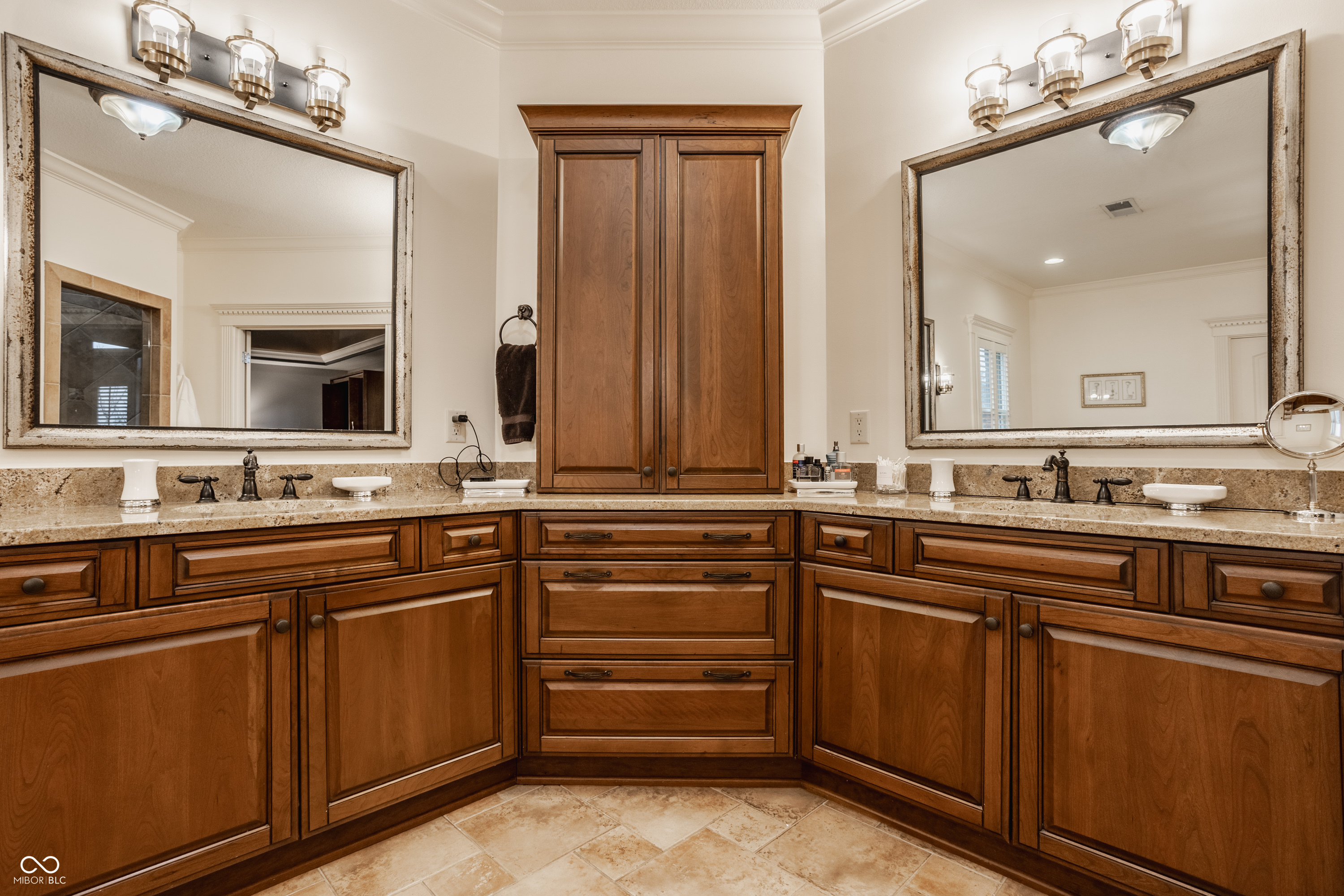 12862 Horseferry Road Carmel, IN 46032 - Photo 24 of 64