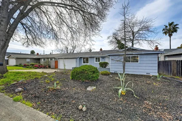 $575,000 | 4009 Fairwood Way, Carmichael, CA 95608