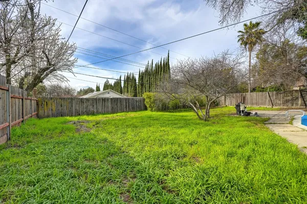 $575,000 | 4009 Fairwood Way, Carmichael, CA 95608