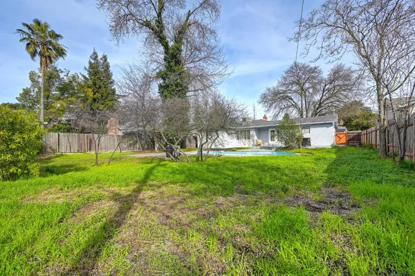 $575,000 | 4009 Fairwood Way, Carmichael, CA 95608