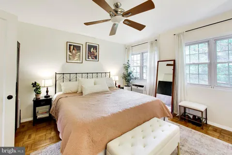 $324,900 | 3442 Martha Custis Drive, Alexandria, VA 22302