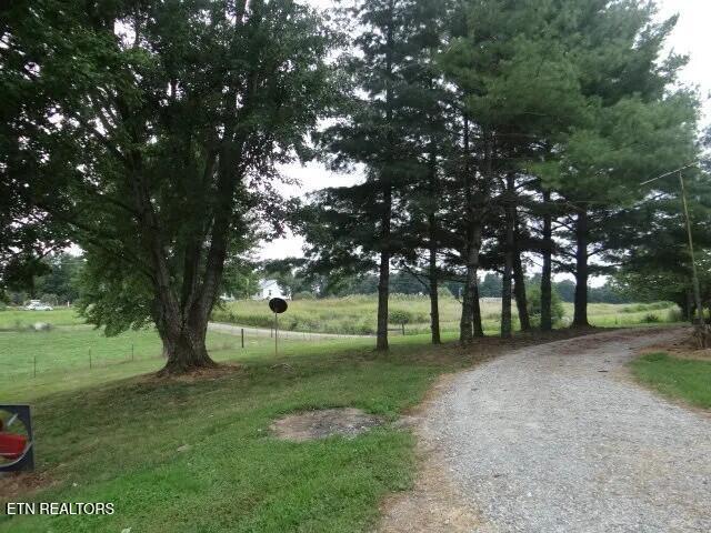 1901 Benson Road Cookeville, TN 38506 - Photo 2 of 8 la3bb5d45-m9rd-w960_h720 (1)