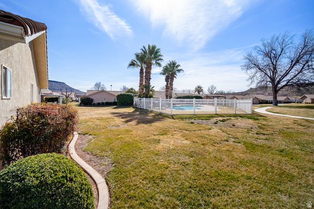 1825 West Mathis Park Place, Unit 46 St. George, UT 84770 - Photo 38 of 45 View of yard