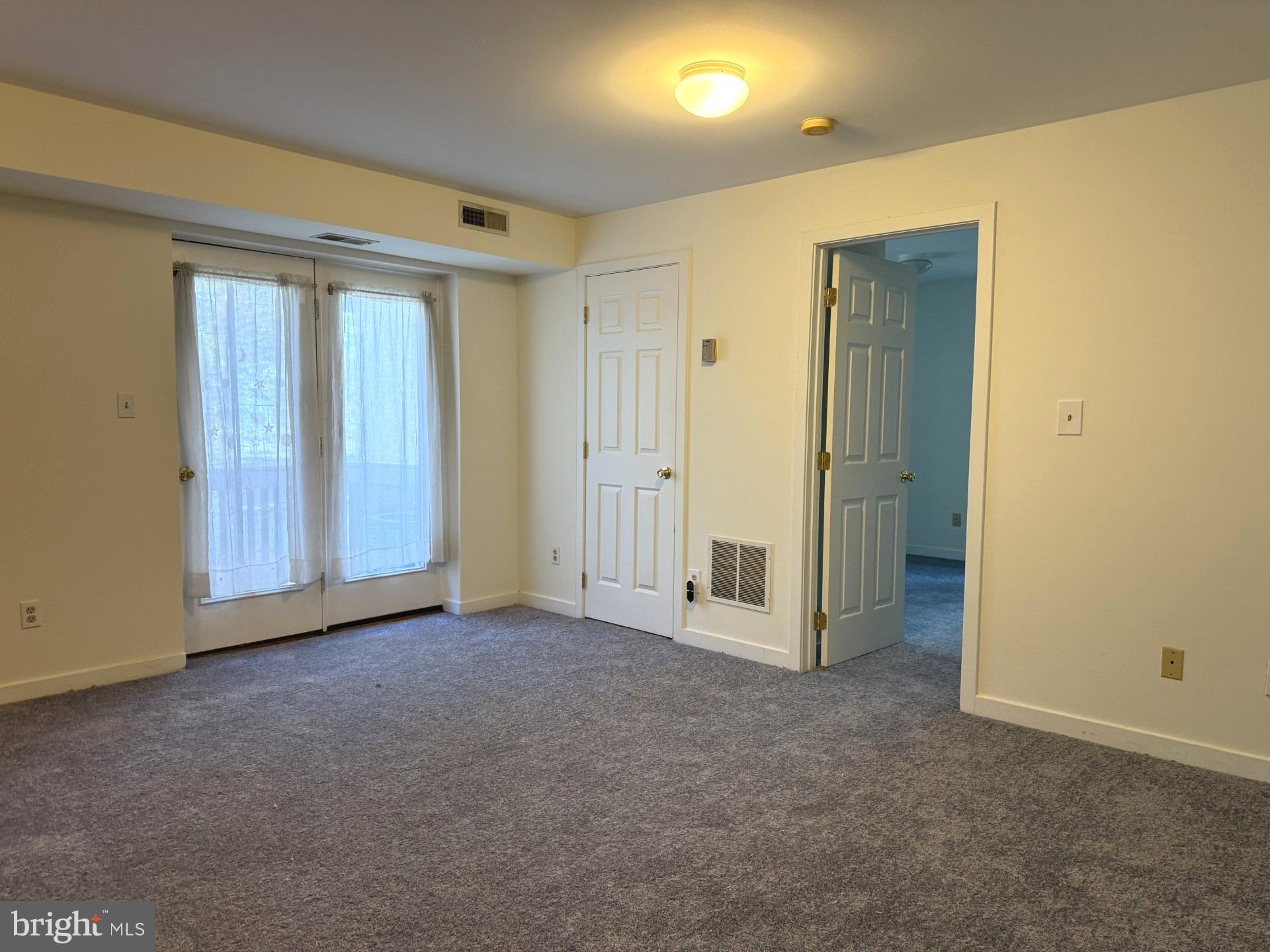 3308 Eastview Lane Wilmington, DE 19802 - Photo 2 of 7 an empty room with closet area