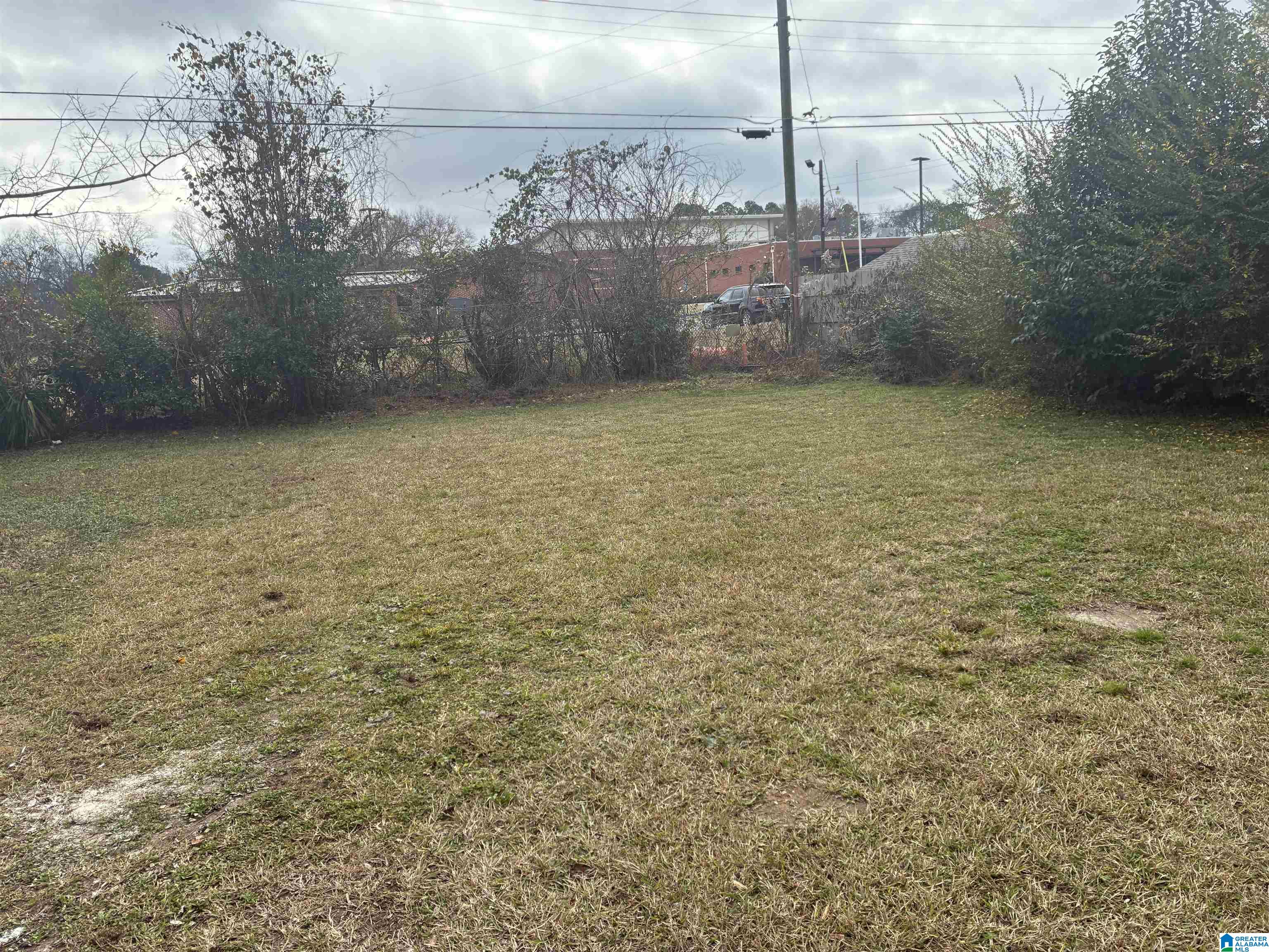 154 Woodward Road Birmingham, AL 35228 - Photo 4 of 9 Gallery Image 4