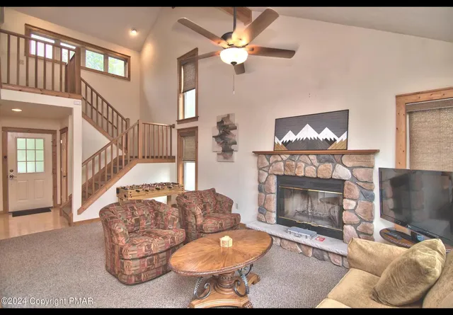 $2,500 | 371 Linden Court, Tannersville, PA 18372