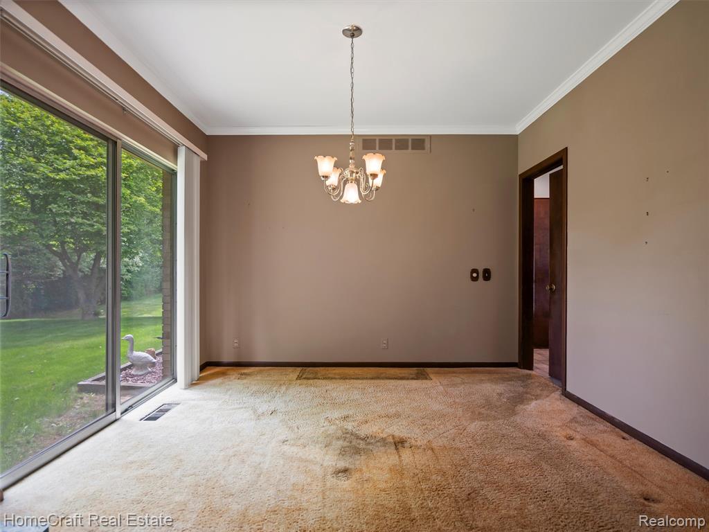 28210 Ridgebrook Road Farmington Hills, MI 48334 - Photo 13 of 42