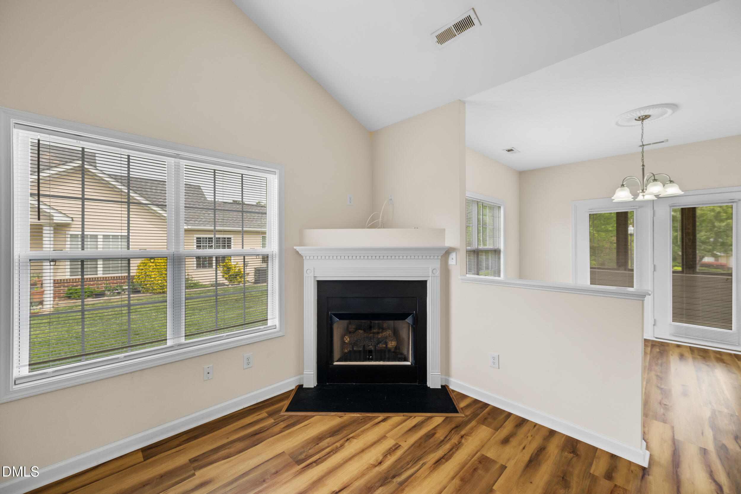 2751 Andover Glen Road Raleigh, NC 27604 - Photo 5 of 24 6 -2751 andover glen rd, interior