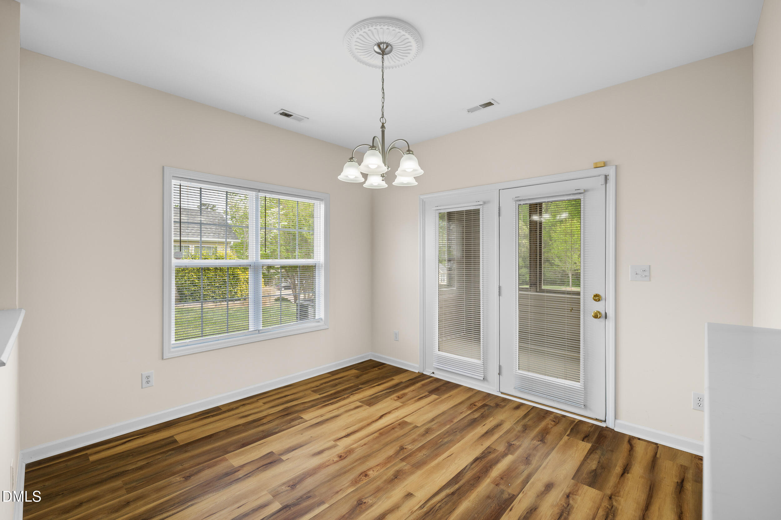 2751 Andover Glen Road Raleigh, NC 27604 - Photo 6 of 24 7 -2751 andover glen rd, interior