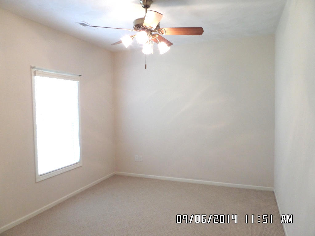 1922 Millbridge Road Salem, VA 24153 - Photo 38 of 43 1922br3c