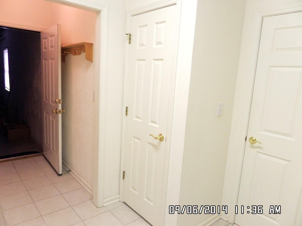 1922 Millbridge Road Salem, VA 24153 - Photo 39 of 43 1922laundry1
