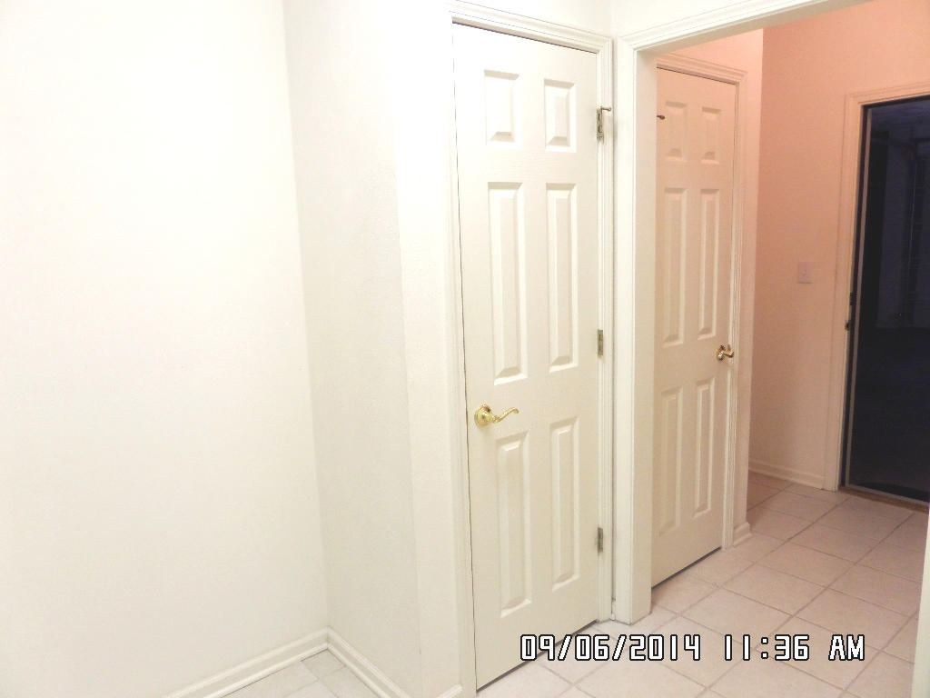 1922 Millbridge Road Salem, VA 24153 - Photo 41 of 43 1922laundry3