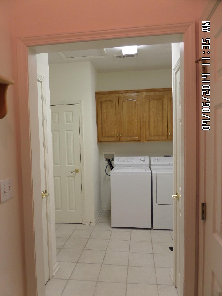 1922 Millbridge Road Salem, VA 24153 - Photo 42 of 43 1922laundry4