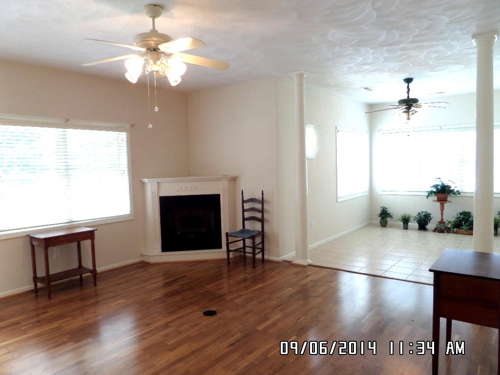 1922 Millbridge Road Salem, VA 24153 - Photo 6 of 43 1922lr1