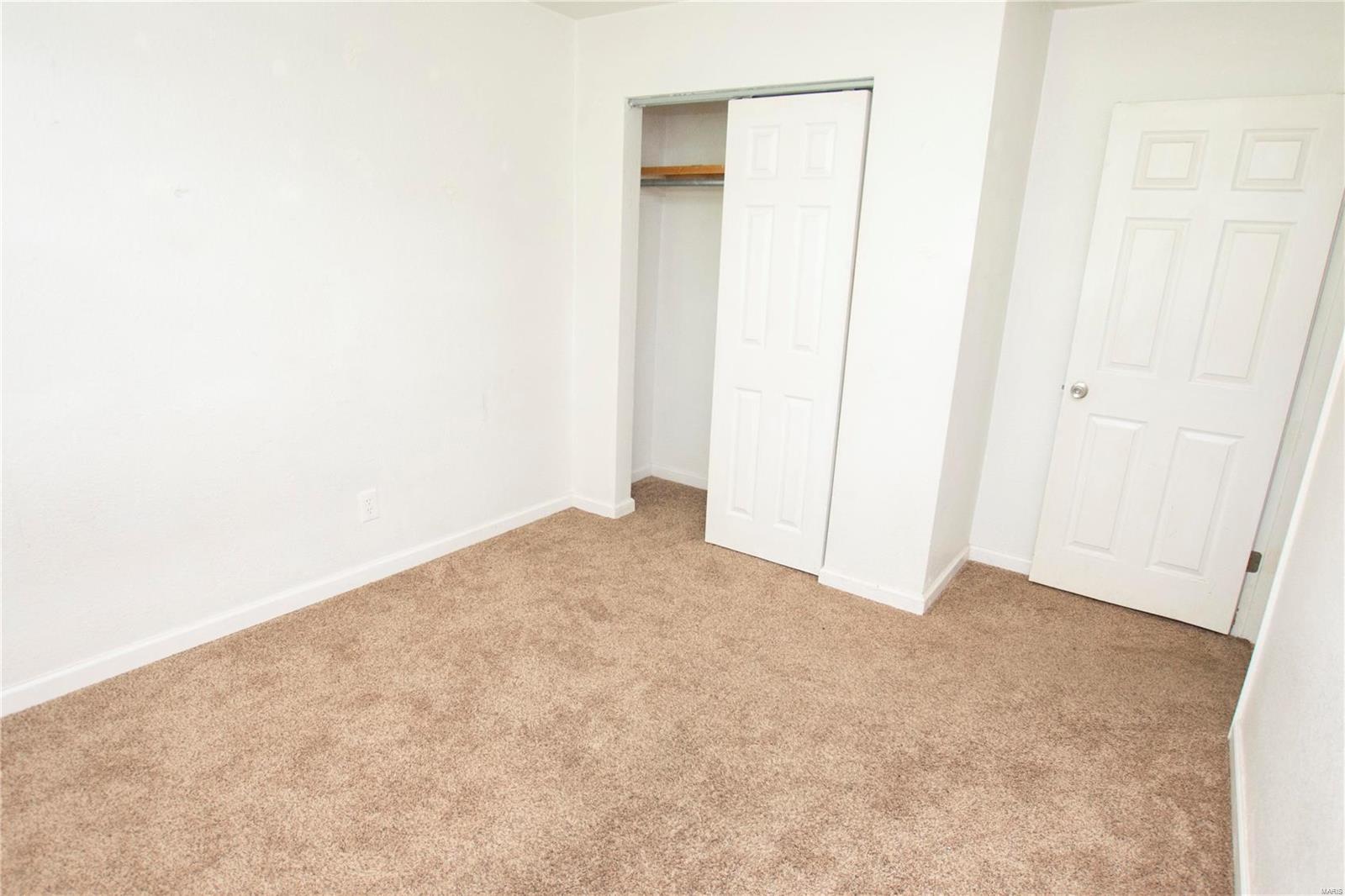 3215 Main Street Alton, IL 62002 - Photo 11 of 18 Gallery Image 11