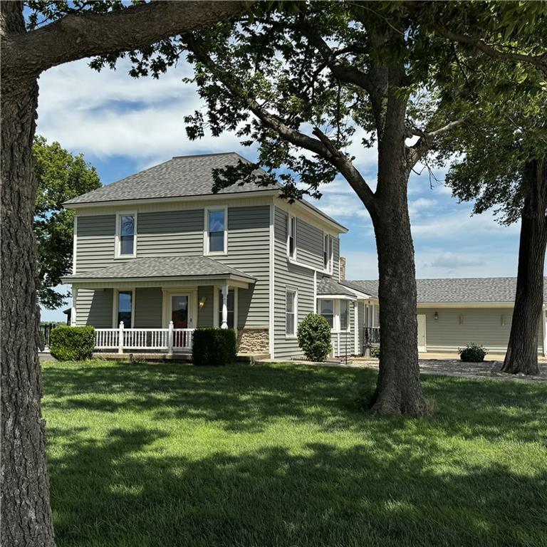 2171 Eisenhower Road Ottawa, KS 66067 - Photo 1 of 10