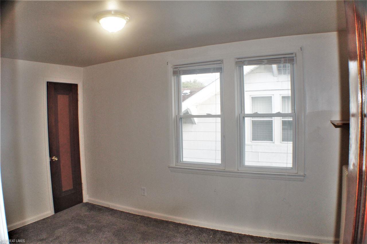 1445 Nottingham Road Grosse Pointe Park, MI 48230 - Photo 14 of 60