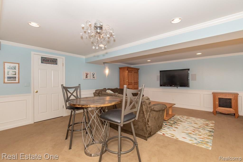 1845 Cloverdale Drive Rochester, MI 48307 - Photo 47 of 61 Cloverdale MLS-W053.jpg