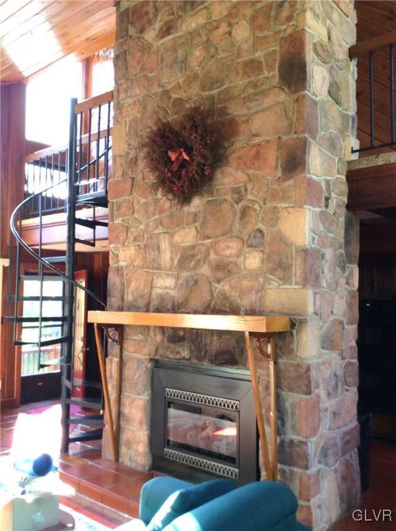 16 Trail Ridge Road Albrightsville, PA 18210 - Photo 6 of 22 Gallery Image 6
