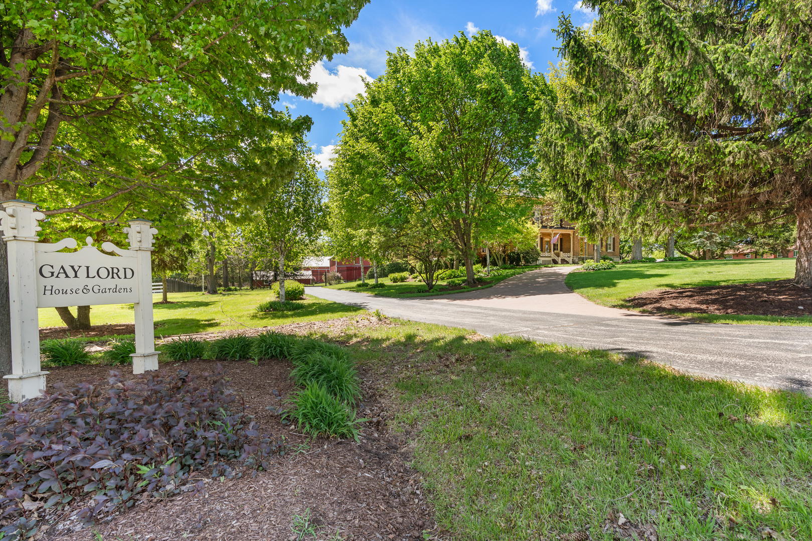 1542 Plainfield Road Oswego, IL 60543 - Photo 5 of 64