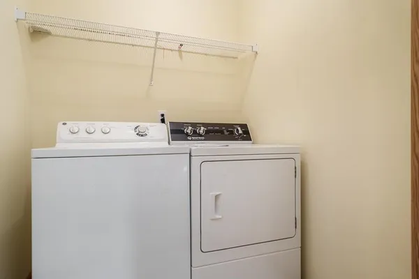 $199,900 | 12014 Baneberry Drive, Unit 32, Roscoe, IL 61073