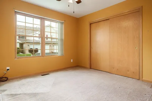 $199,900 | 12014 Baneberry Drive, Unit 32, Roscoe, IL 61073