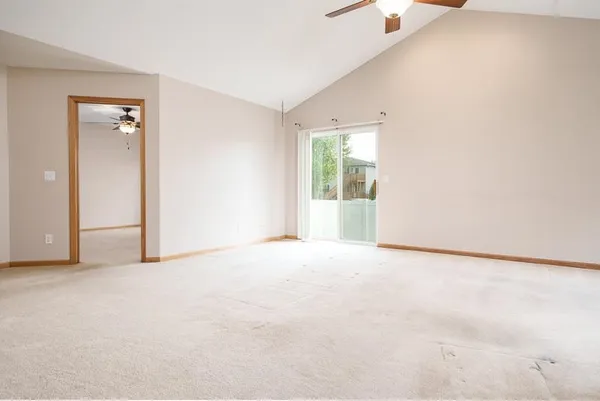 $199,900 | 12014 Baneberry Drive, Unit 32, Roscoe, IL 61073