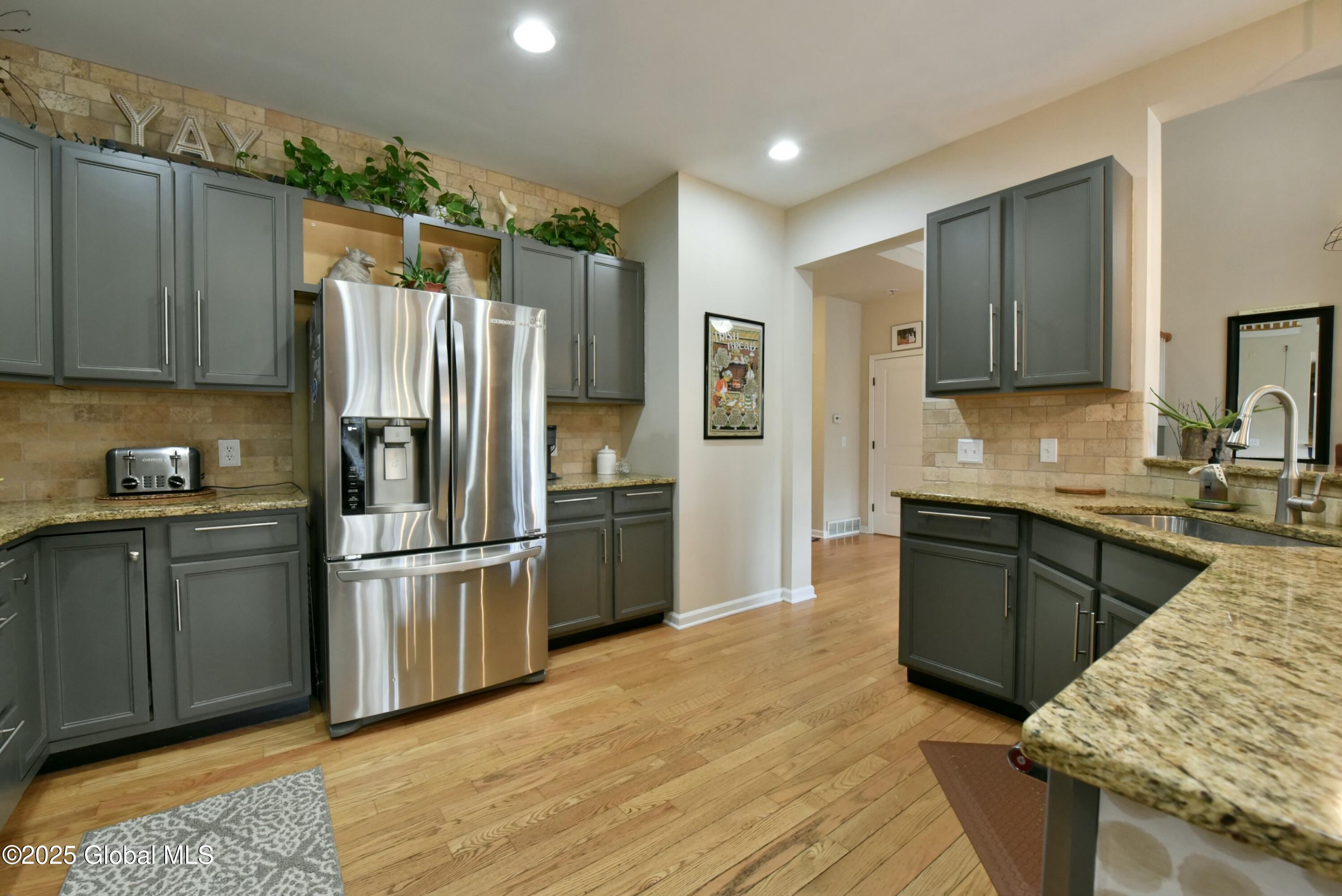 8 Cherry Court Malta, NY 12020 - Photo 14 of 63 tempImageYoOsRB