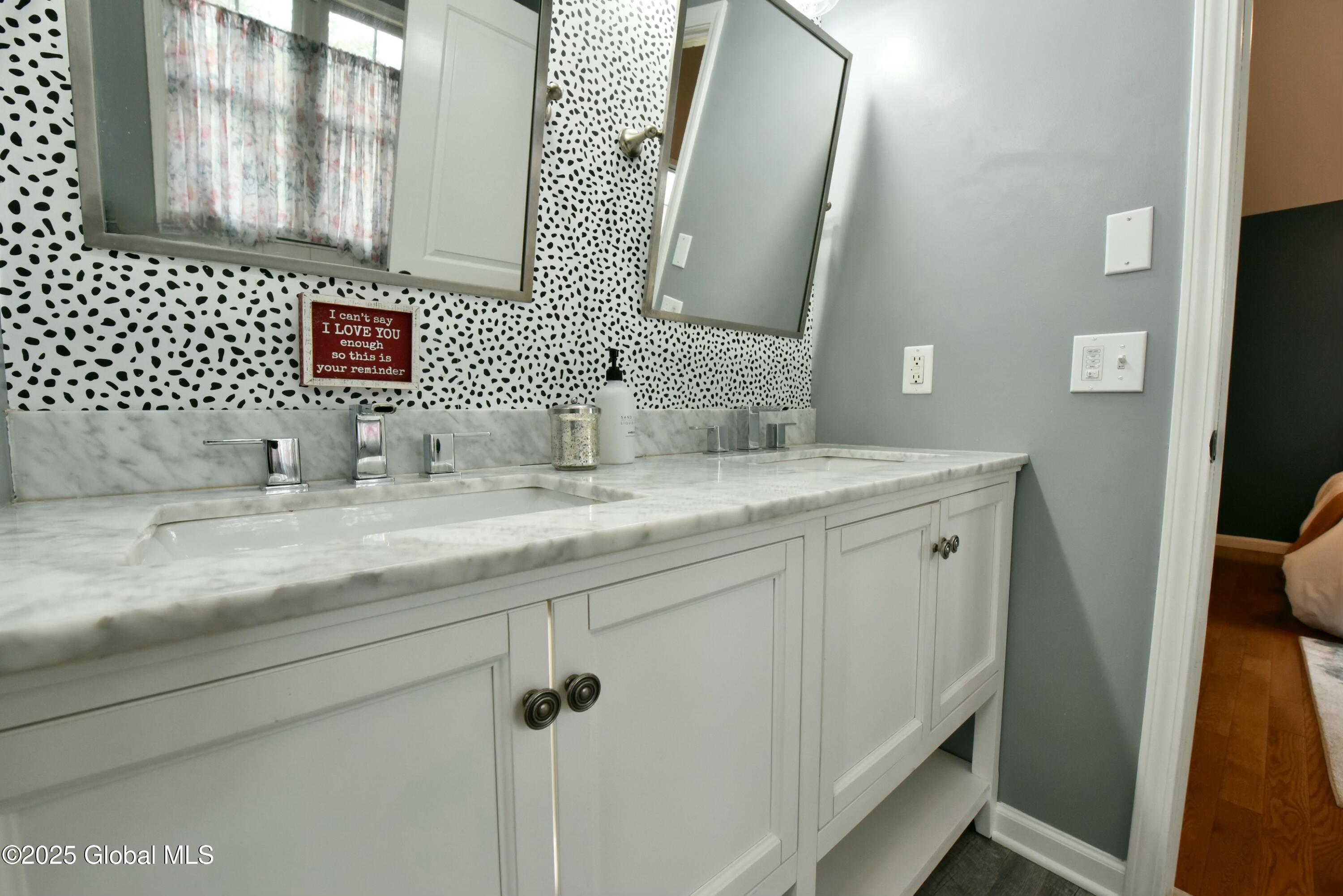 8 Cherry Court Malta, NY 12020 - Photo 31 of 63 tempImageG1ULSj