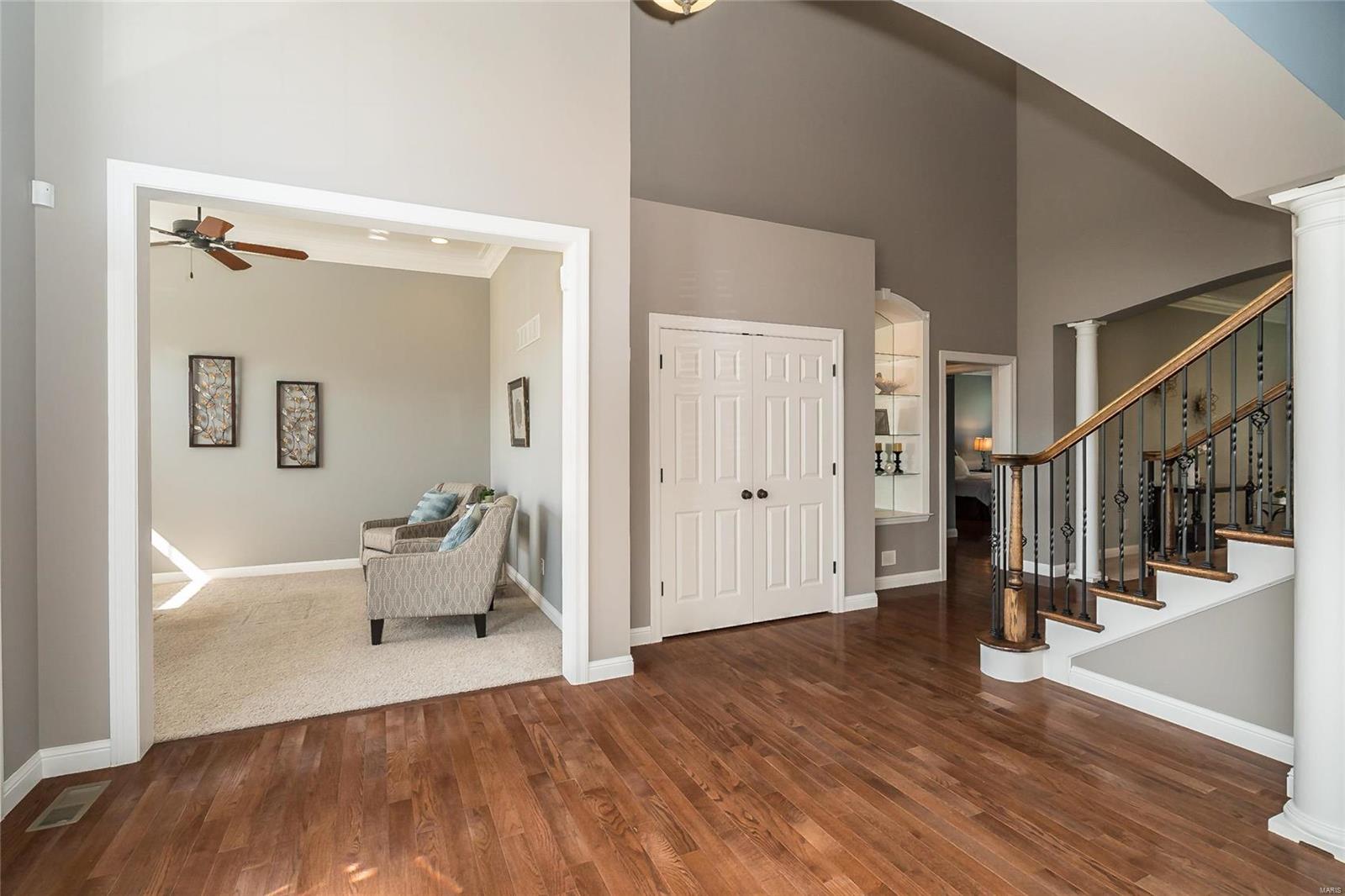 735 Castle Tower Drive Ballwin, MO 63021 - Photo 15 of 74