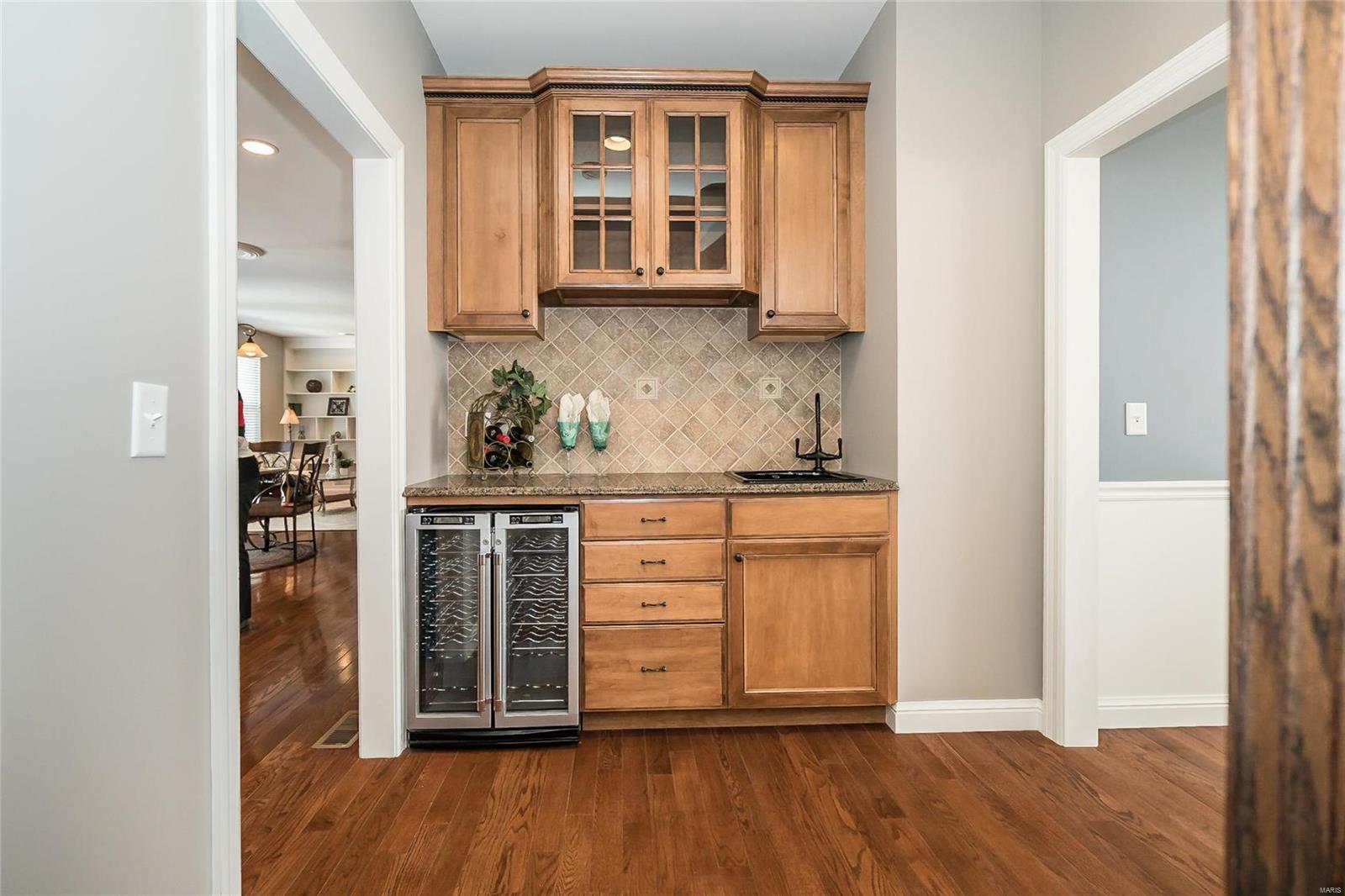 735 Castle Tower Drive Ballwin, MO 63021 - Photo 27 of 74