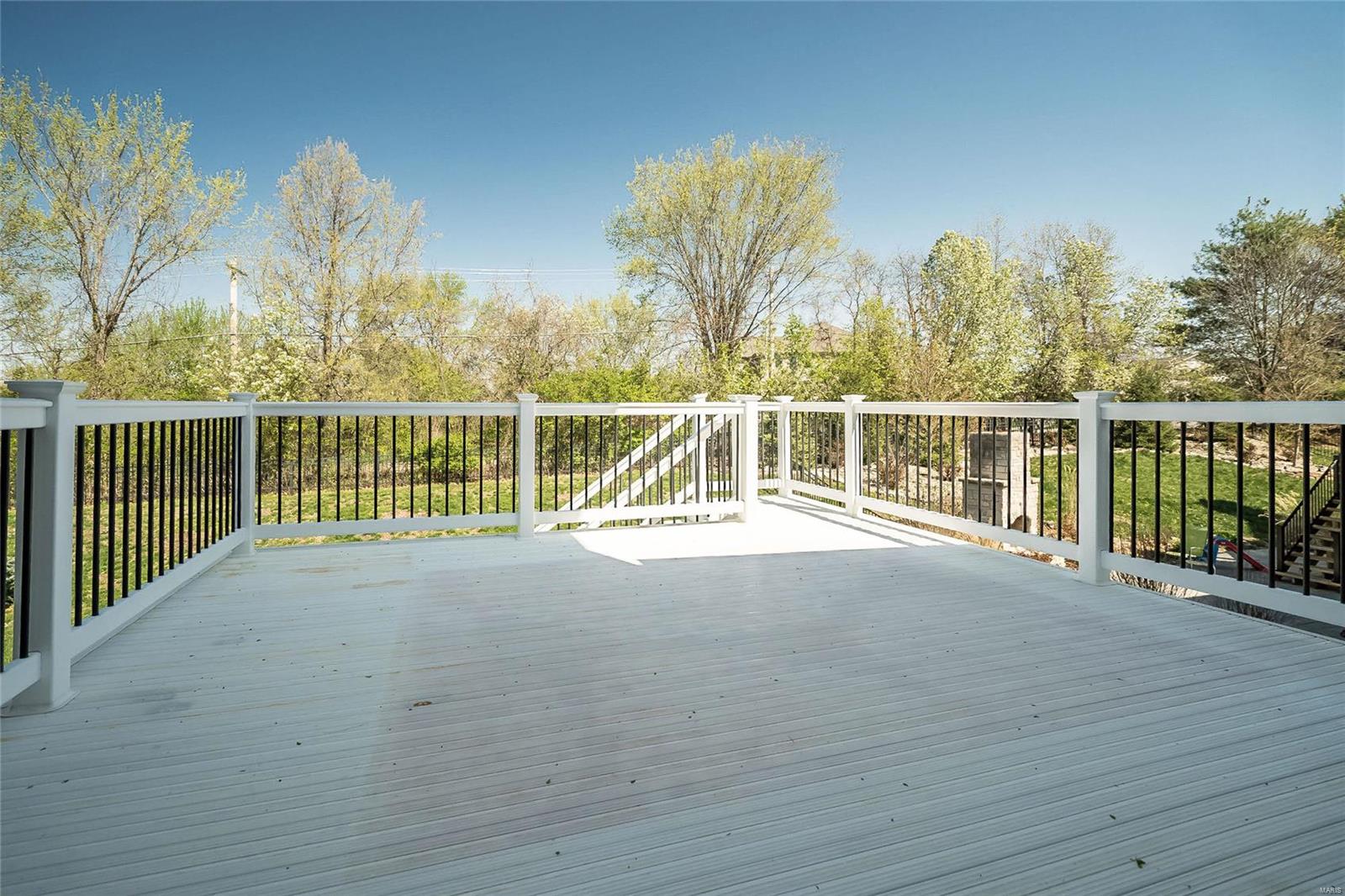 735 Castle Tower Drive Ballwin, MO 63021 - Photo 45 of 74