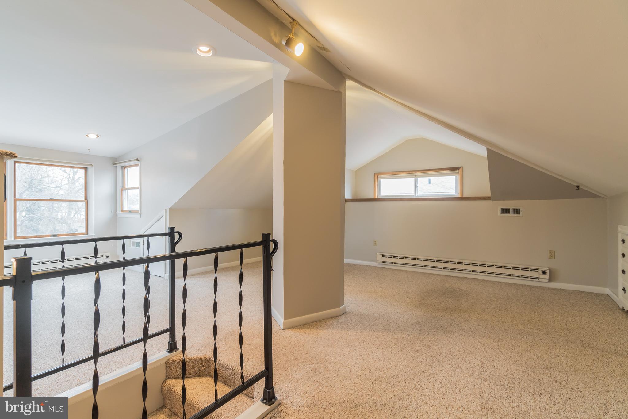 4710 Decatur Street Hyattsville, MD 20781 - Photo 14 of 30 Interior (General)