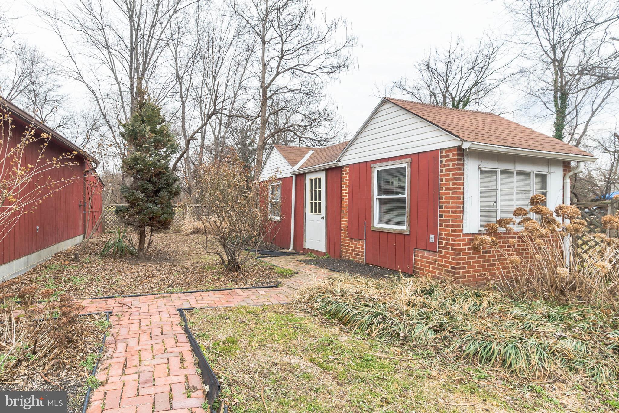 4710 Decatur Street Hyattsville, MD 20781 - Photo 22 of 30 Exterior (General)