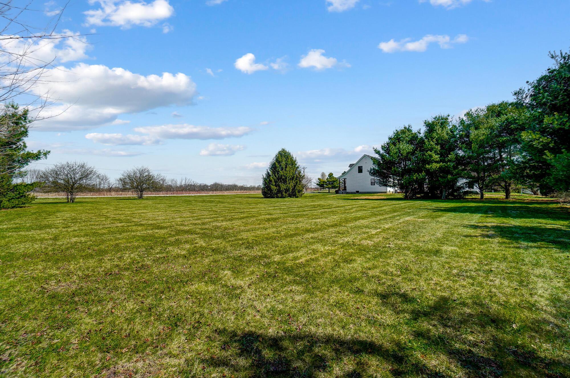 4453 Pleasantville Road Northwest Carroll, OH 43112 - Photo 75 of 87 Side Yard View - 4453 Pleasantville Road, Carroll, OH 43112