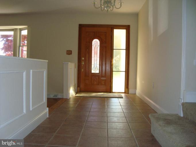 1110 Peachtree Road Fallston, MD 21047 - Photo 2 of 24 Entrance / Foyer
