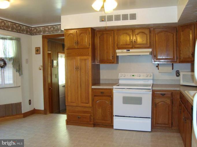 1110 Peachtree Road Fallston, MD 21047 - Photo 8 of 24 Kitchen #2