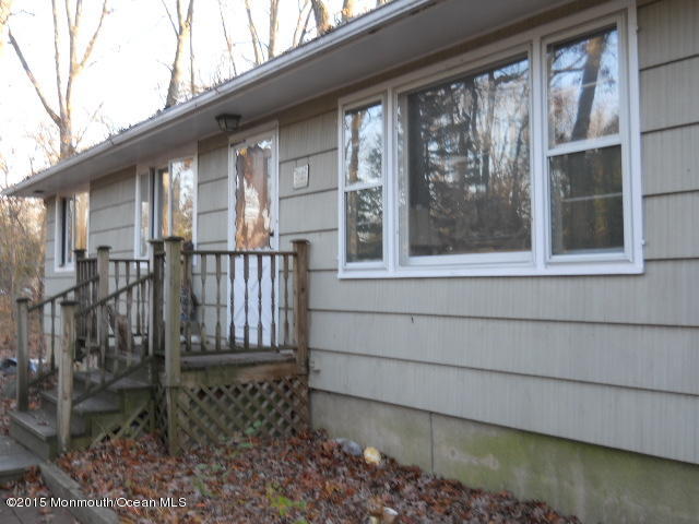 408 Oak Tree Road Freehold, NJ 07728 - Photo 3 of 17 Front Entrance