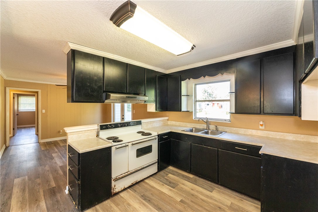 4190 Church St Extension Waycross, GA 31503 - Photo 2 of 36