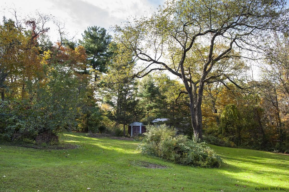 615 Rowe Road New Scotland, NY 12067 - Photo 5 of 23 Photo 5