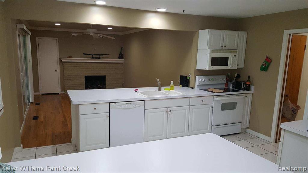 79 Nesbit Lane Rochester Hills, MI 48309 - Photo 13 of 37