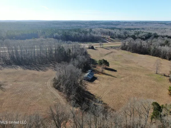 $259,000 | 20259 Highway 72, Walnut, MS 38683