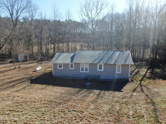 $259,000 | 20259 Highway 72, Walnut, MS 38683