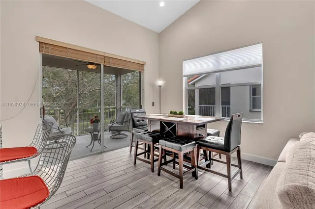 $3,900 | 8520 VÃa Romana, Unit 82U, Boca Raton, FL 33496