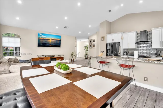 $3,900 | 8520 VÃa Romana, Unit 82U, Boca Raton, FL 33496