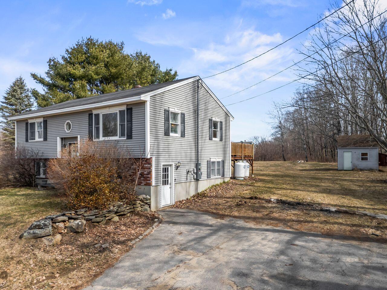 27 Oak Ridge Drive Standish, ME 04084 - Photo 3 of 44 y83Ffcog