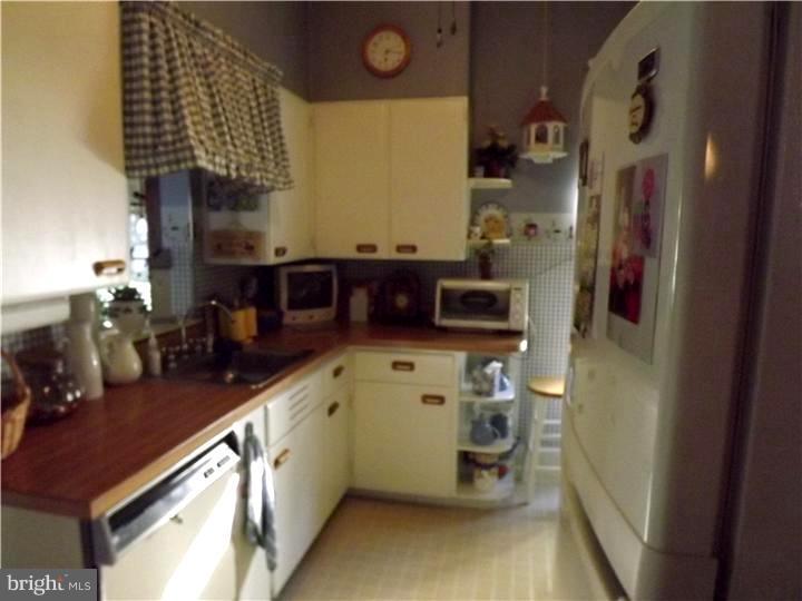505 Byberry Road Philadelphia, PA 19116 - Photo 7 of 24 Kitchen