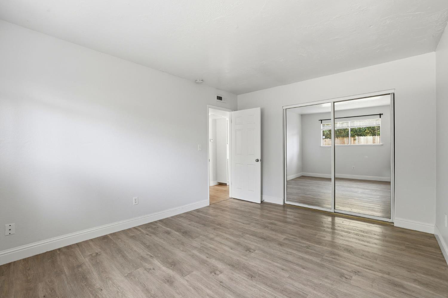 3329 Jayanne Way Carmichael, CA 95608 - Photo 24 of 39